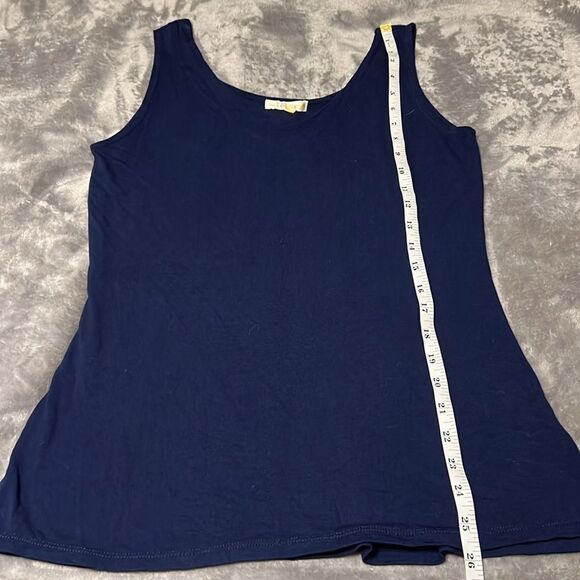 Zen-Knits Navy Tank Top - Picture 4 of 5